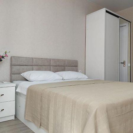 Pushkin Street Pearl Hotell Kutaisi Exteriör bild
