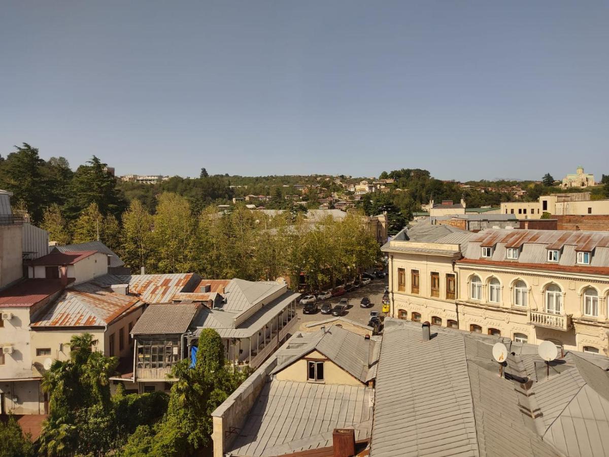 Pushkin Street Pearl Hotell Kutaisi Exteriör bild