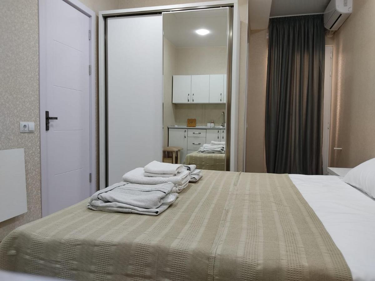 Pushkin Street Pearl Hotell Kutaisi Exteriör bild
